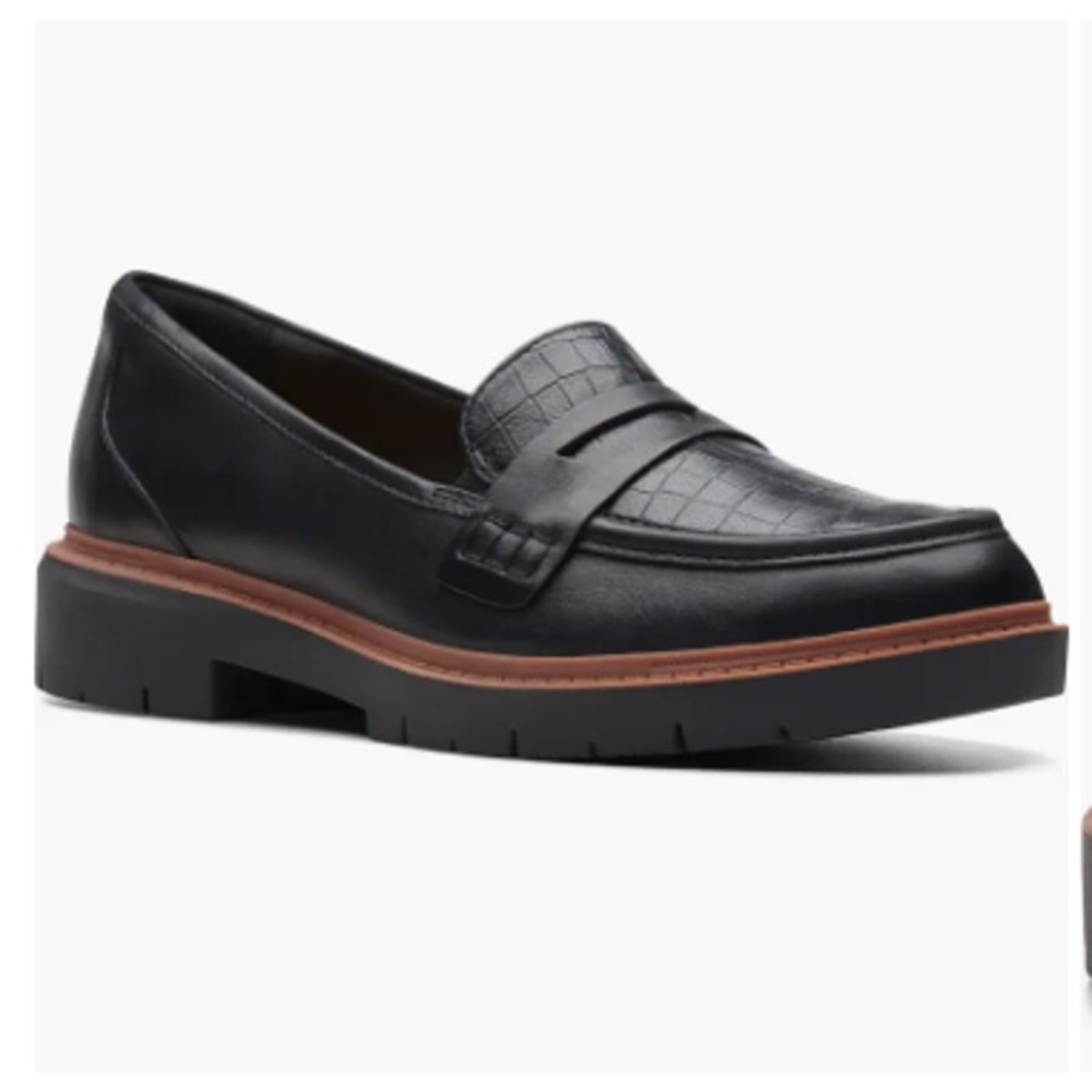 Clarks Westlynn Ayla Loafers Black Leather Croc Embossed Lug Sole 9.5W